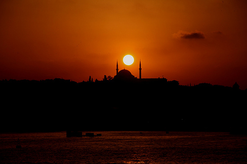 Ιχνηλατώντας την Κωνσταντινούπολη